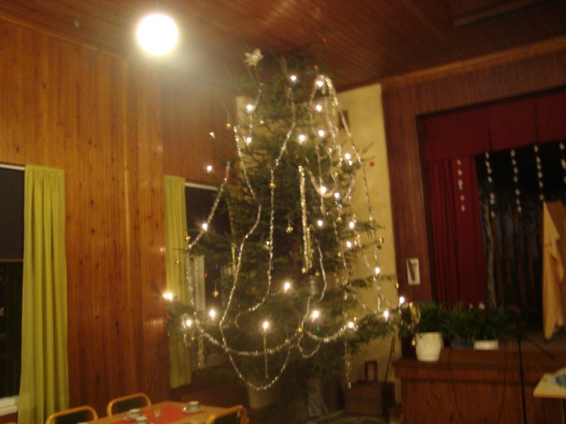 Koristeltu joulupuu